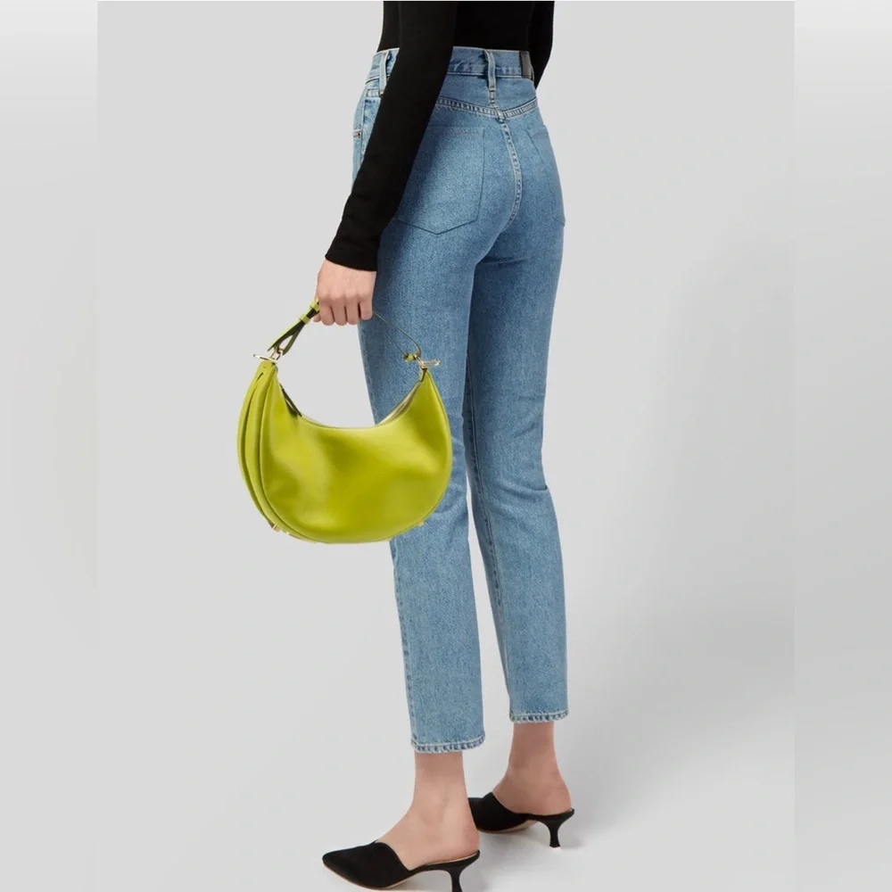 Fendi Leather graphy Small 2022 - Picture 3 of 7